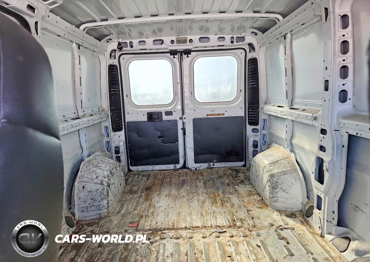 2020 Ram Promaster 1500 Delivery Van VIN:3C6TRVAG4LE121385 - 10