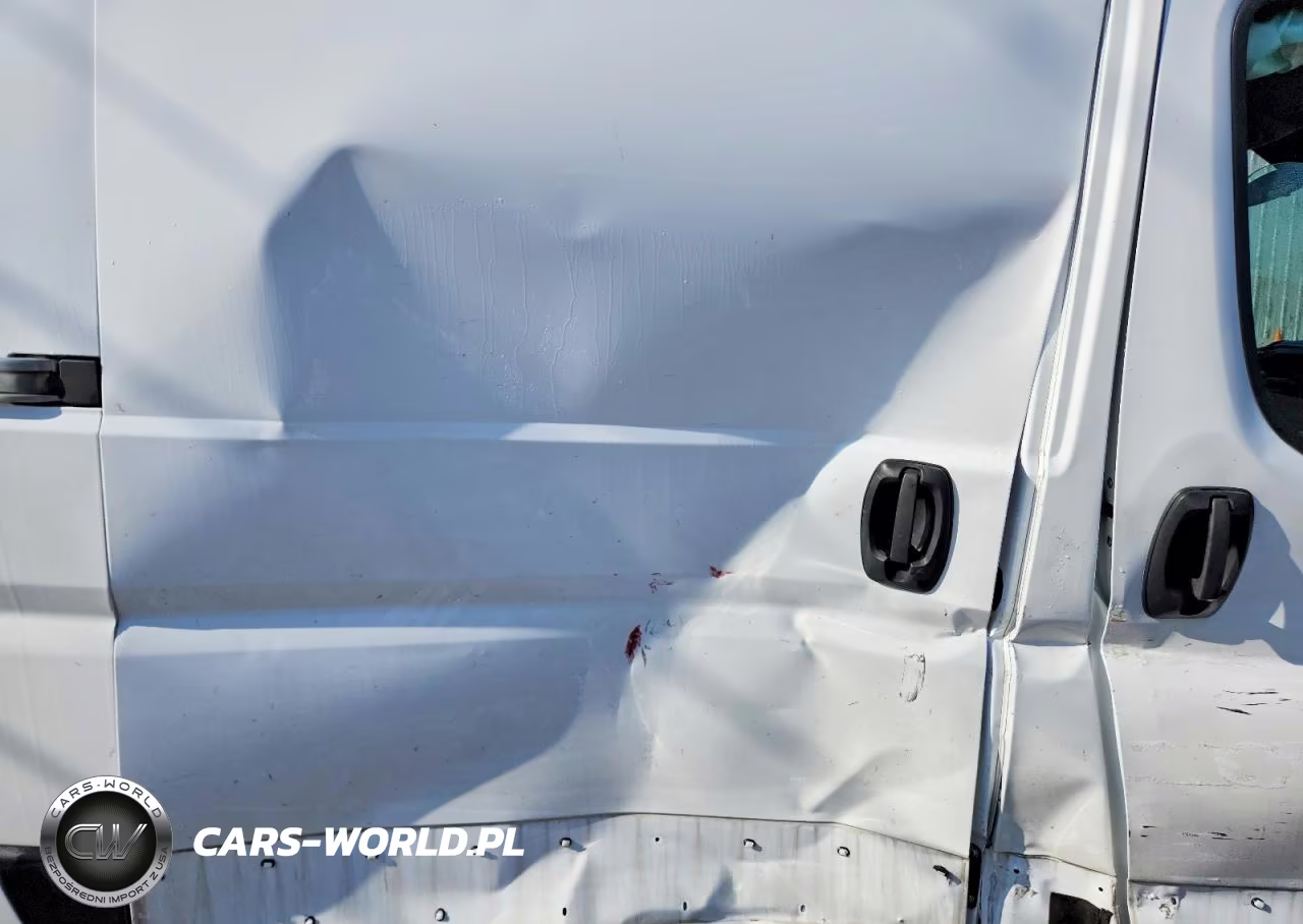 2020 Ram Promaster 1500 Delivery Van VIN:3C6TRVAG4LE121385 - 11