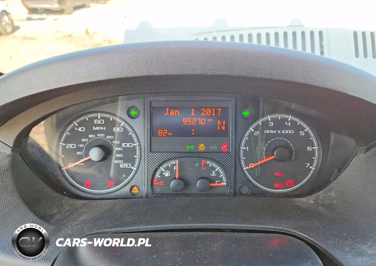 2020 Ram Promaster 1500 Delivery Van VIN:3C6TRVAG4LE121385 - 9