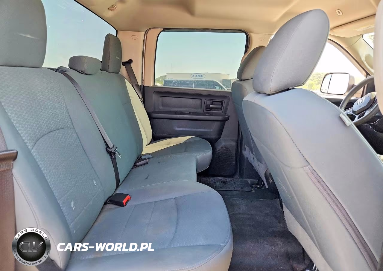 2018 Ram 2500 St VIN:3C6UR5CL7JG257137 - 10