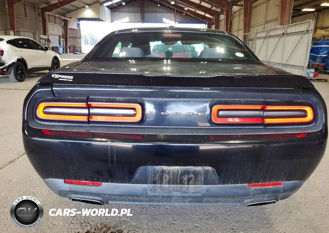 2015 Dodge Challenger Sxt VIN:2C3CDZAGXFH744442 - 6