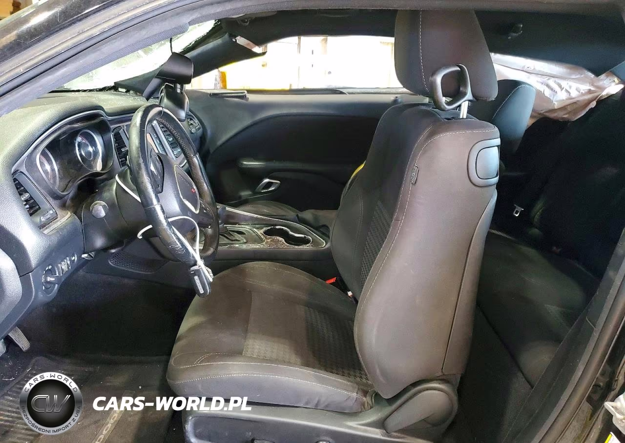 2015 Dodge Challenger Sxt VIN:2C3CDZAGXFH744442 - 7