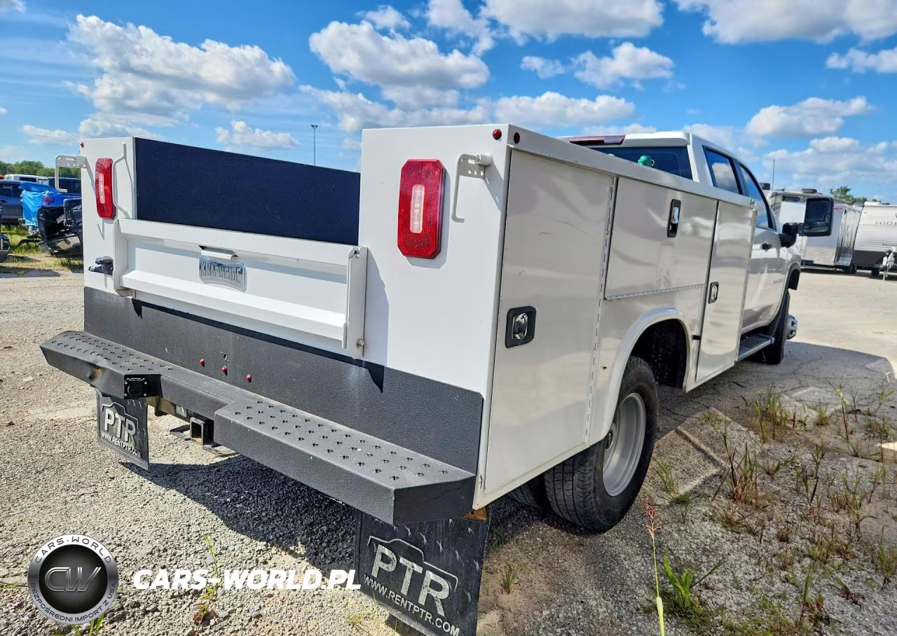 2023 Chevrolet Silverado K3500 VIN:1GB4YSEYXPF122784 - 3