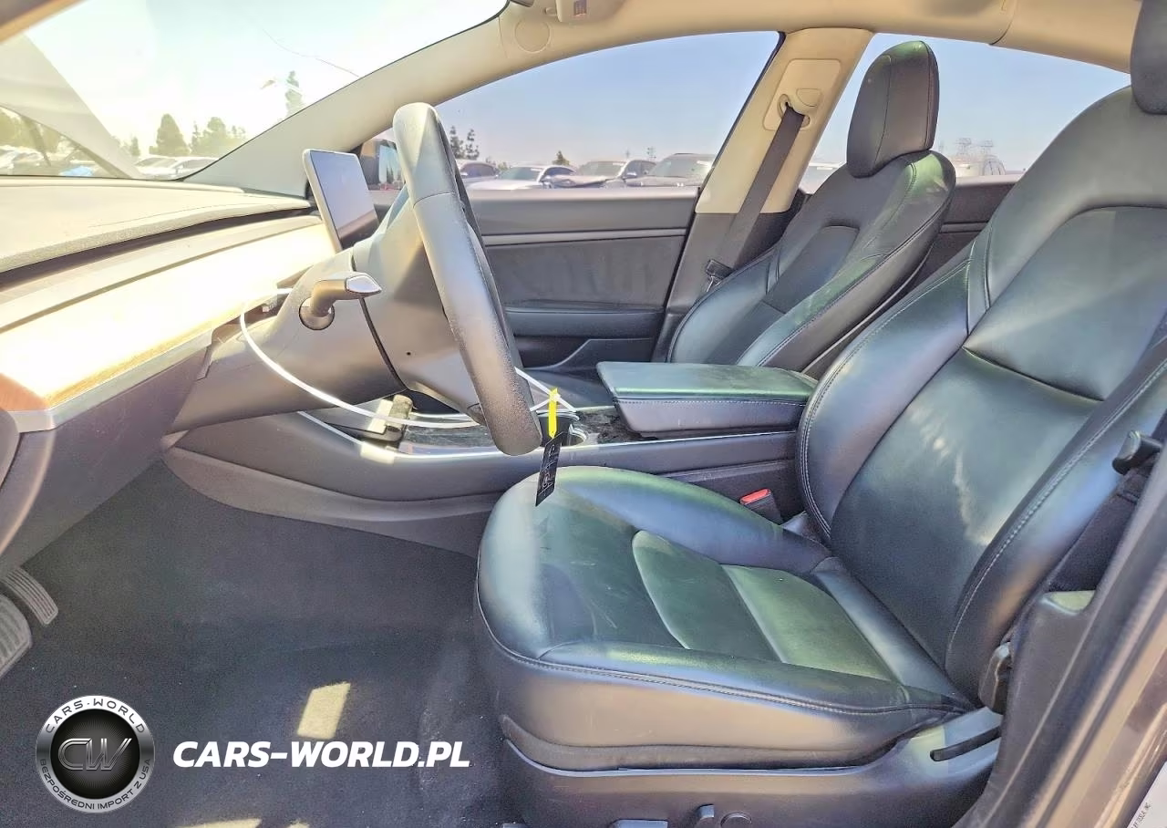 2020 Tesla Model 3 VIN:5YJ3E1EA1LF649415 - 7