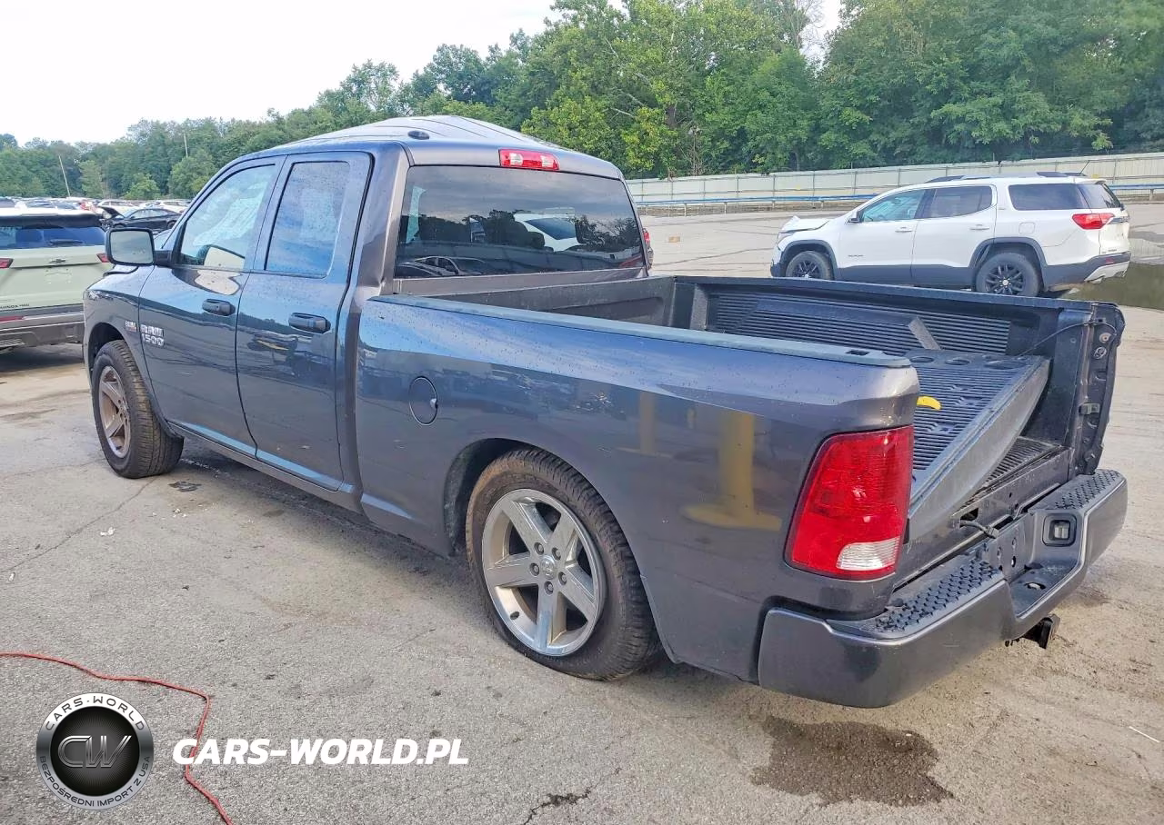 2018 Ram 1500 St VIN:1C6RR7FT1JS215827 - 2