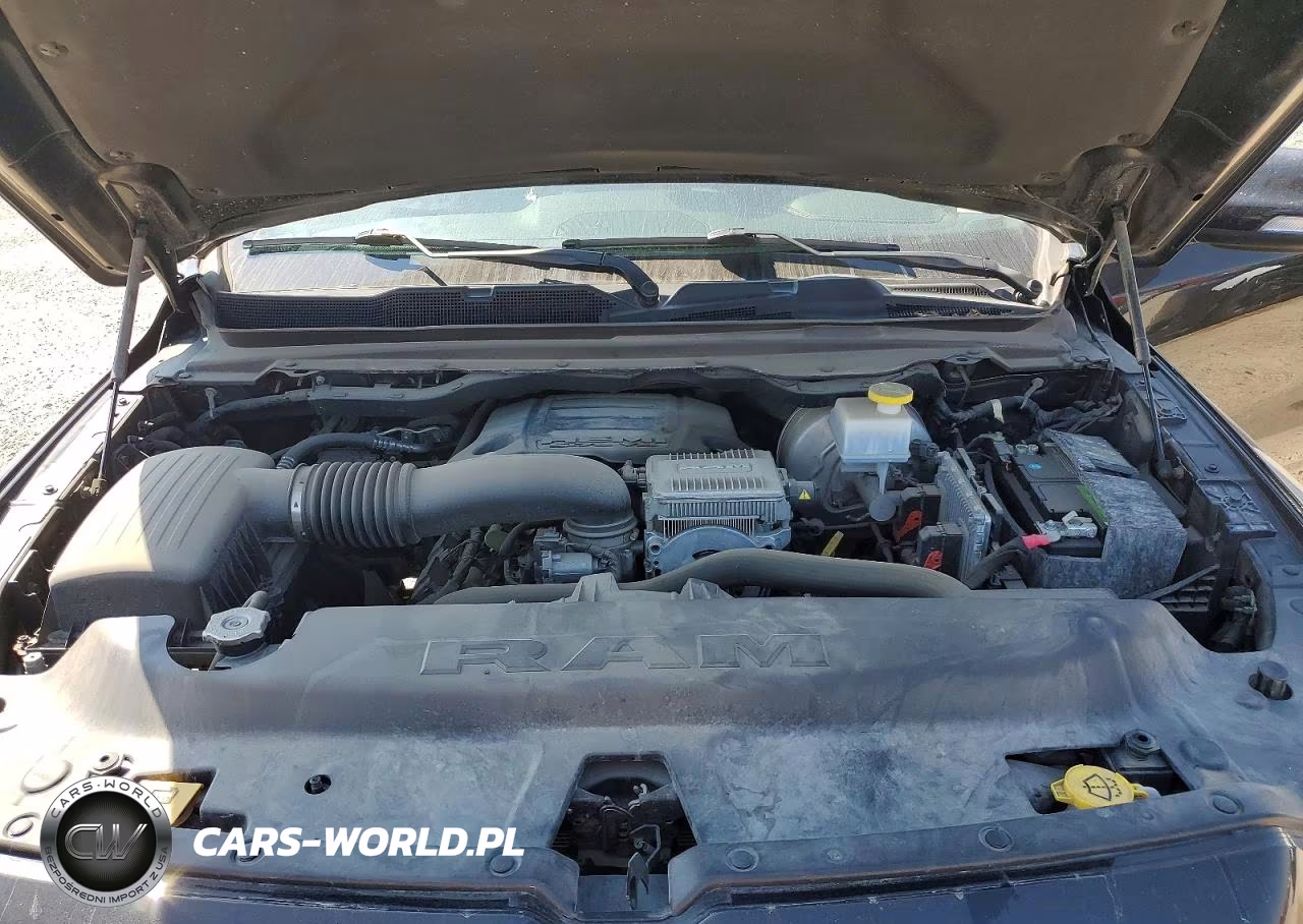 2020 Ram 1500 Laramie VIN:1C6SRFJTXLN308821 - 11