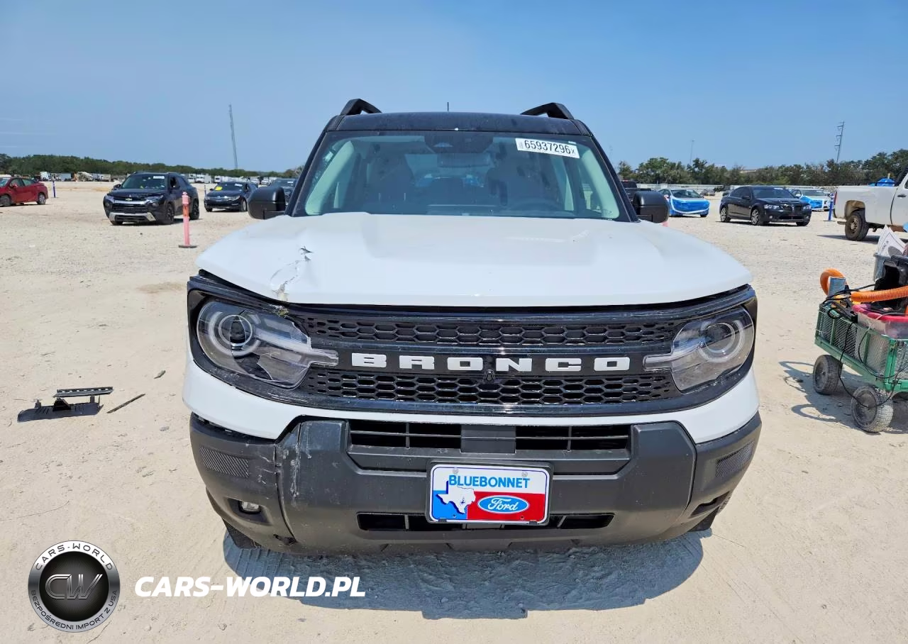 2026 Ford Bronco Sport Outer Banks VIN:3FMCR9CN5TRE41332 - 5