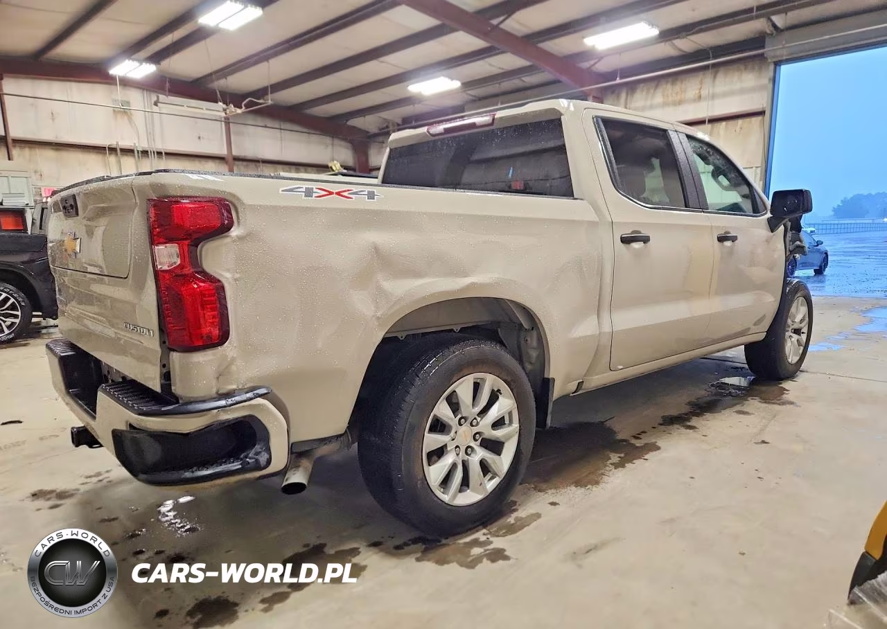 2026 Chevrolet Silverado K1500 Custom VIN:3GCPKBEK9TG334266 - 3