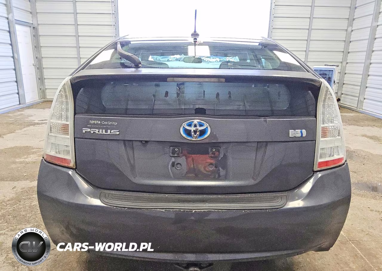 2011 Toyota Prius Three VIN:JTDKN3DU2B1385258 - 6