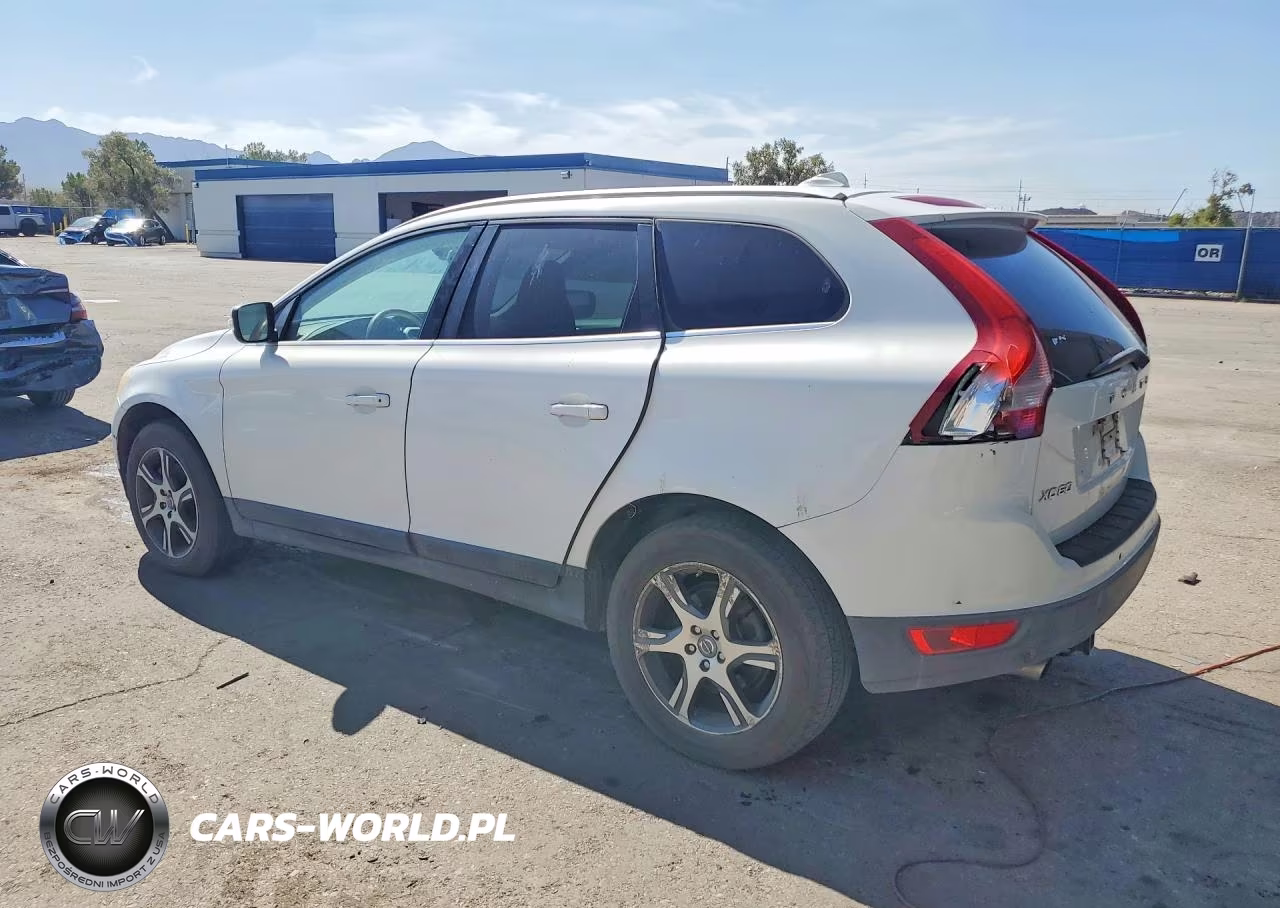 2011 Volvo Xc60 T6 VIN:YV4902DZ6B2153062 - 2