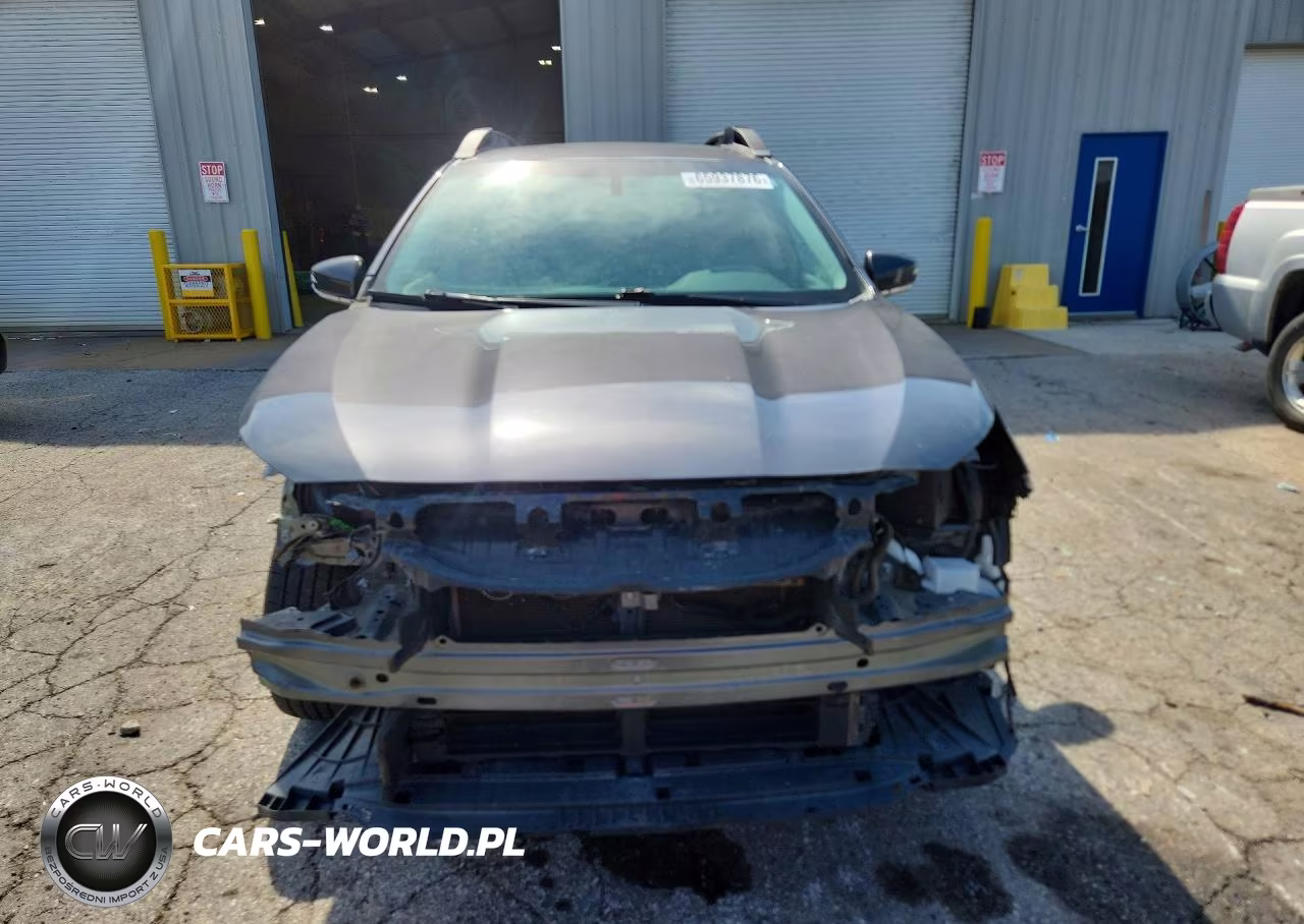 2020 Subaru Outback Premium VIN:4S4BTACC9L3209991 - 5