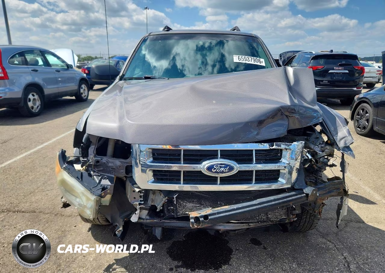 2012 Ford Escape Xlt VIN:1FMCU0D79CKB17573 - 5