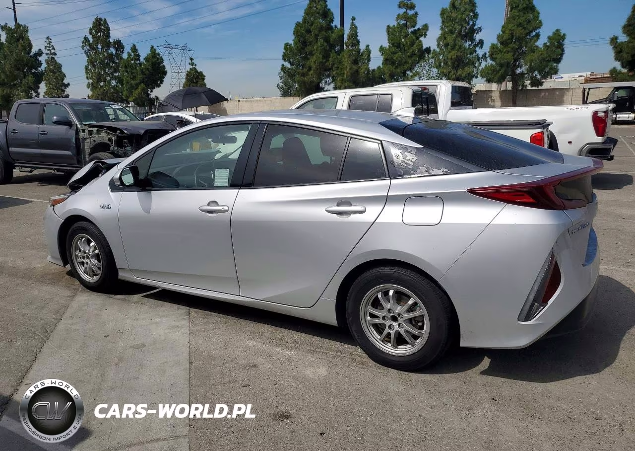 2019 Toyota Prius Prime Plus VIN:JTDKARFPXK3114409 - 2
