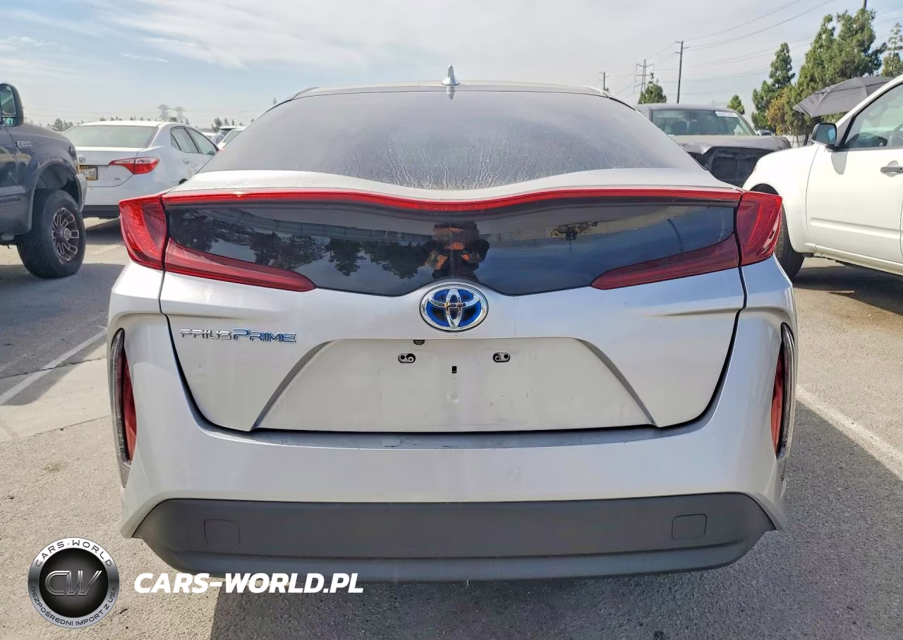 2019 Toyota Prius Prime Plus VIN:JTDKARFPXK3114409 - 6
