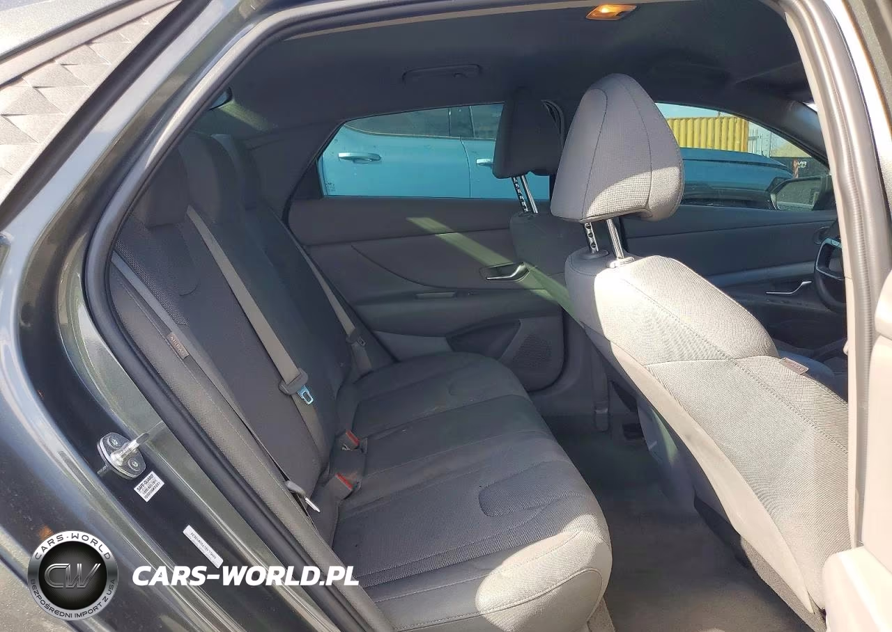 2025 Hyundai Elantra Se VIN:KMHLL4DG7SU893634 - 10