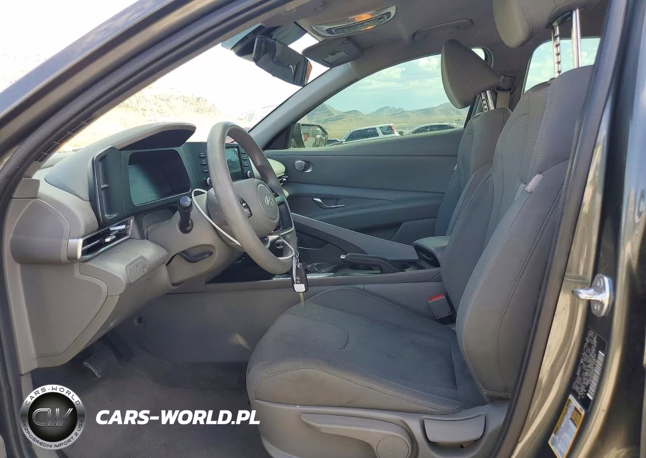2025 Hyundai Elantra Se VIN:KMHLL4DG7SU893634 - 7