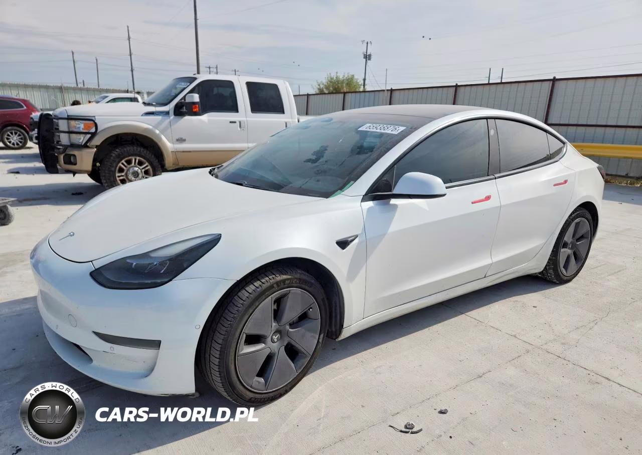 2021 Tesla Model 3 – zdjęcie 1 z 12