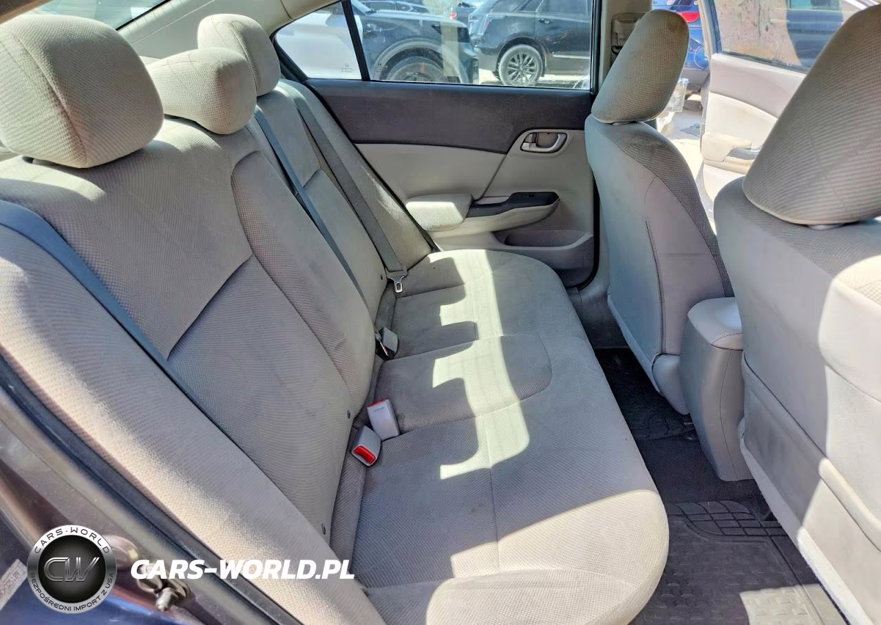 2012 Honda Civic Lx VIN:2HGFB2F58CH325189 - 10