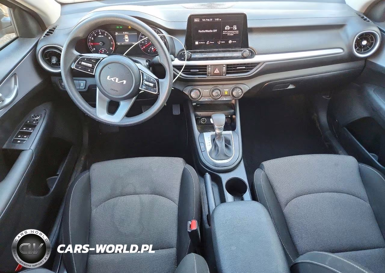 2024 Kia Forte Lx VIN:3KPF24AD6RE785092 - 8