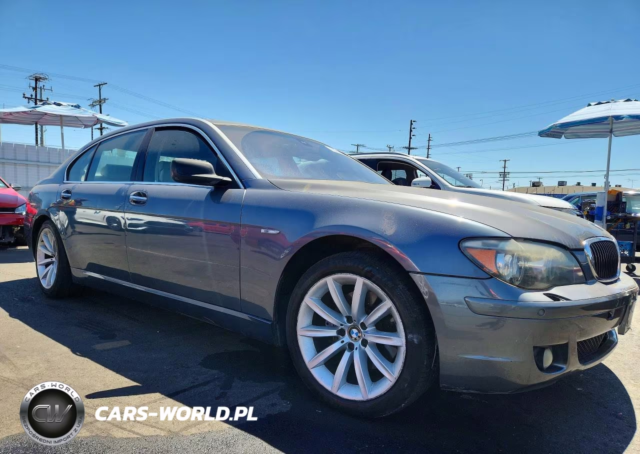 2007 BMW 750 VIN:WBAHN83587DT67089 - 4