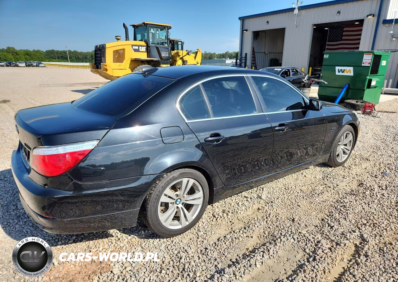 2009 BMW 528 I VIN:WBANU53559BY65320 - 3