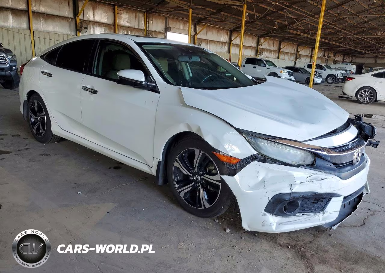 2016 Honda Civic Touring VIN:2HGFC1F95GH659485 - 4