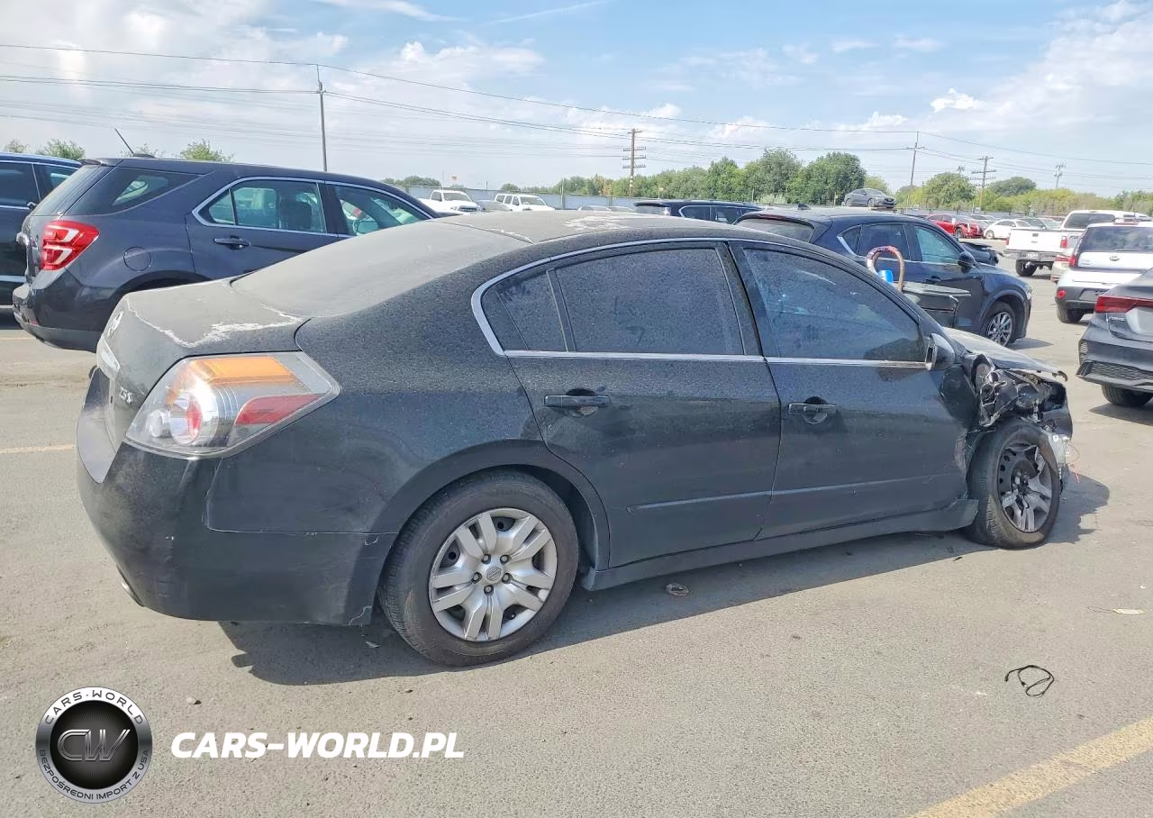 2012 Nissan Altima 2.5 VIN:1N4AL2AP8CC224743 - 3