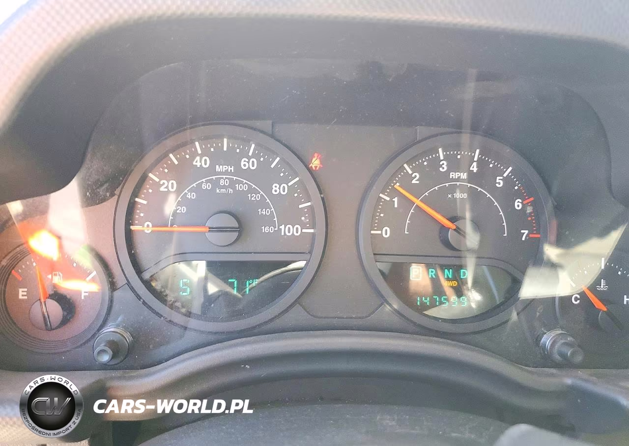 2007 Jeep Wrangler Jk VIN:1J4FA24127L100237 - 9