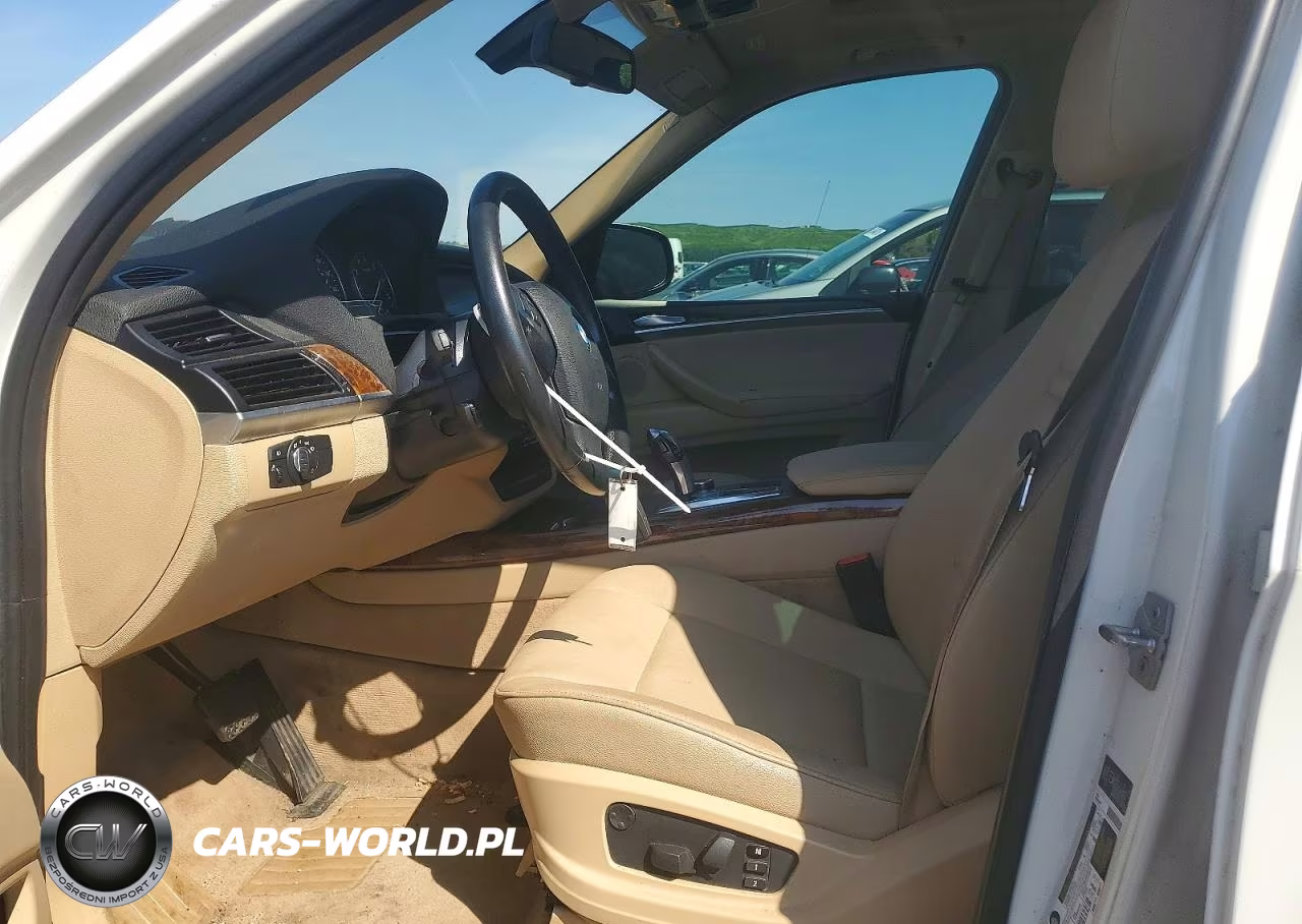 2012 BMW X5 xDrive35I VIN:5UXZV4C53CL765664 - 7