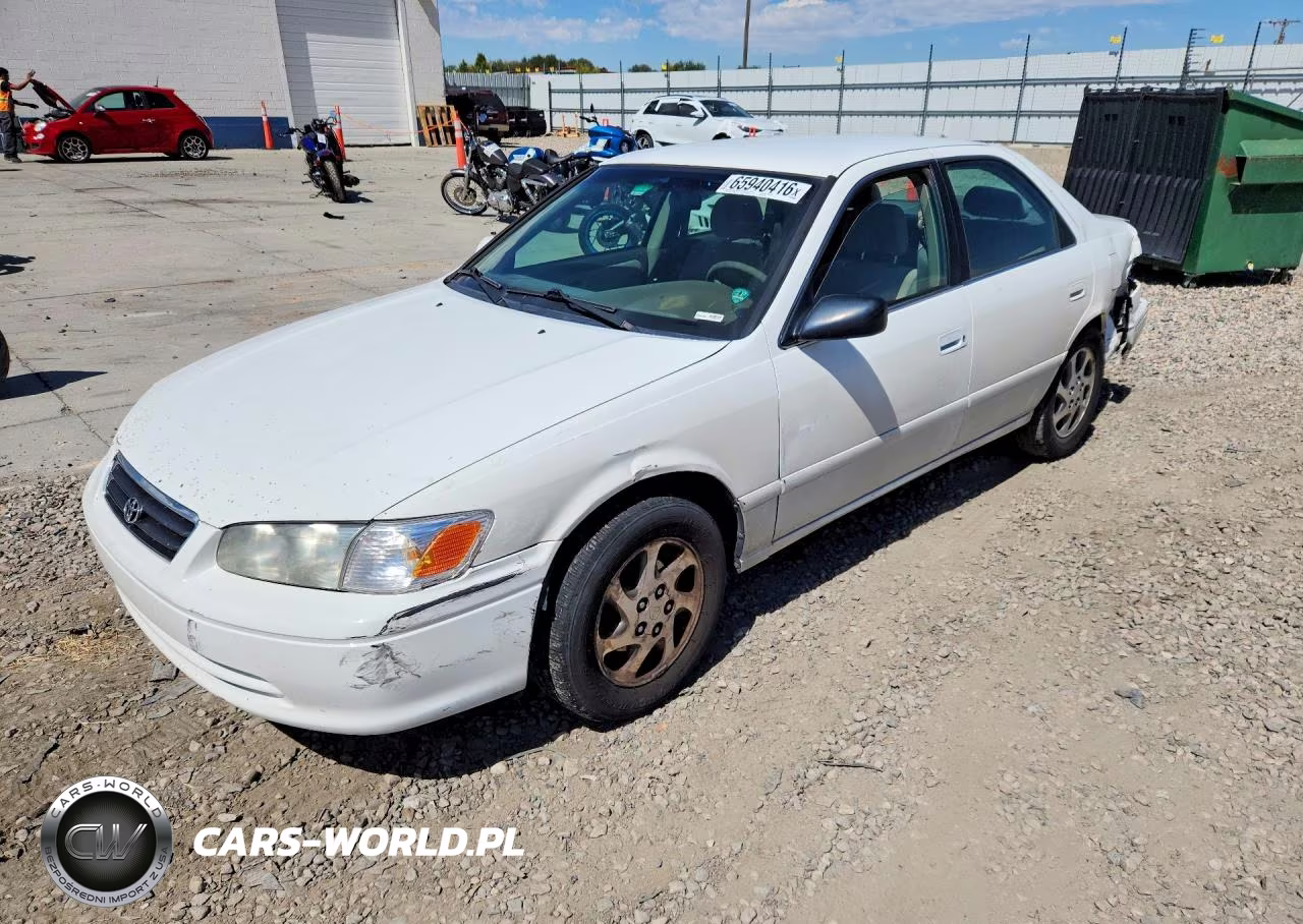2000 Toyota Camry Le