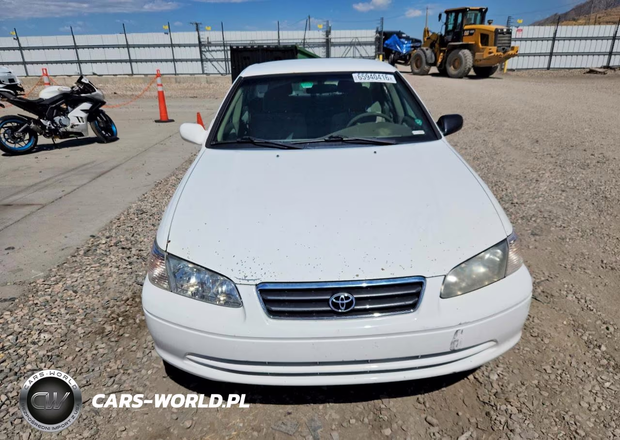 2000 Toyota Camry Le VIN:4T1BG22K4YU994795 - 5