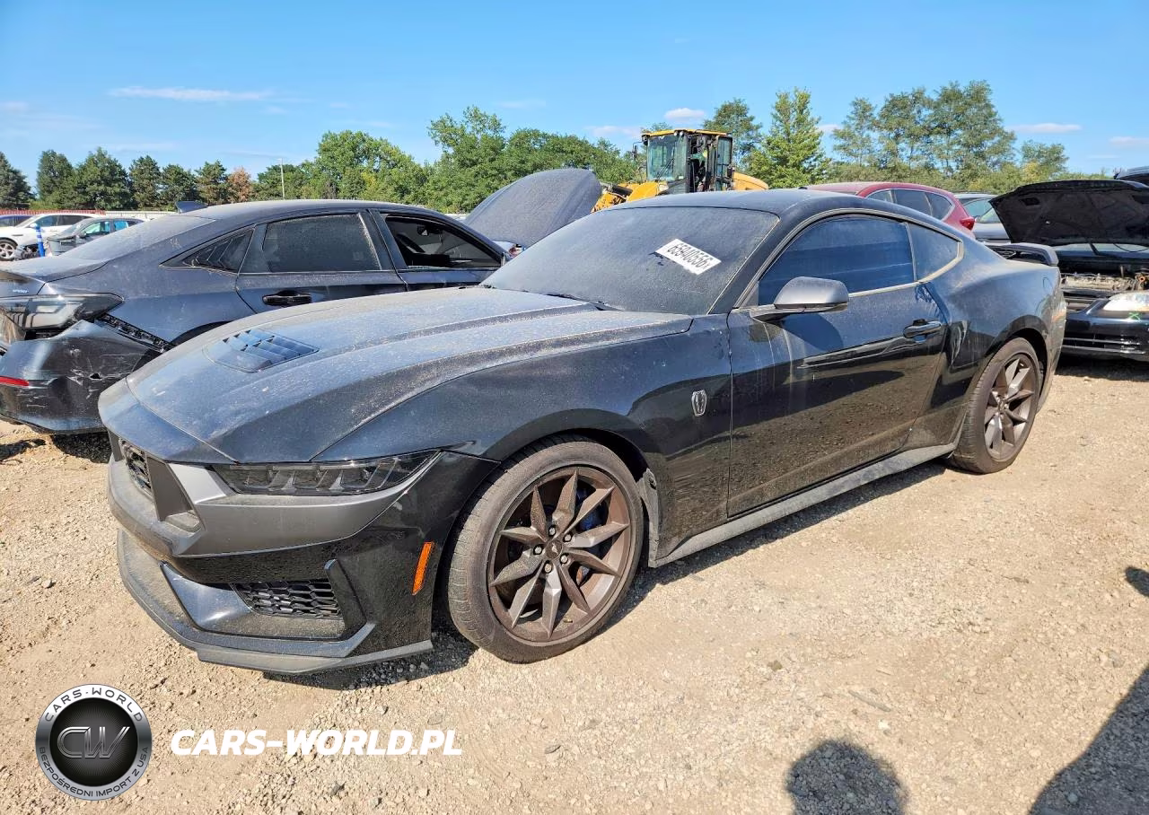 2025 Ford Mustang Dark Horse