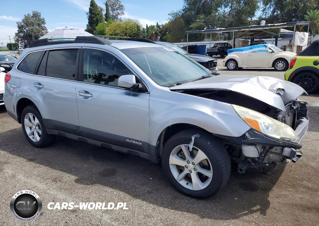 2013 Subaru Outback 3.6R Limited VIN:4S4BRDKCXD2293411 - 4