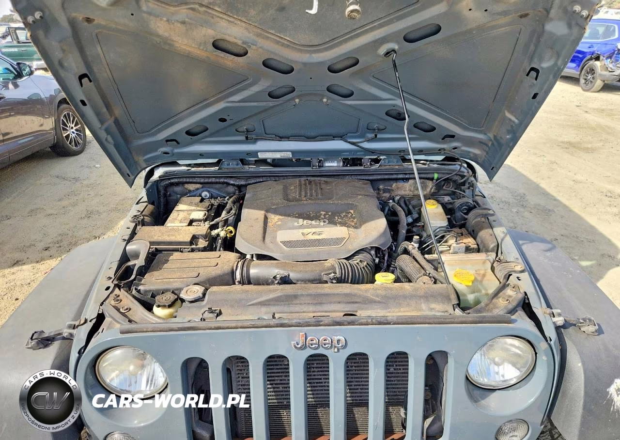 2014 Jeep Wrangler Unlimited Sport VIN:1C4BJWDG1EL130441 - 12