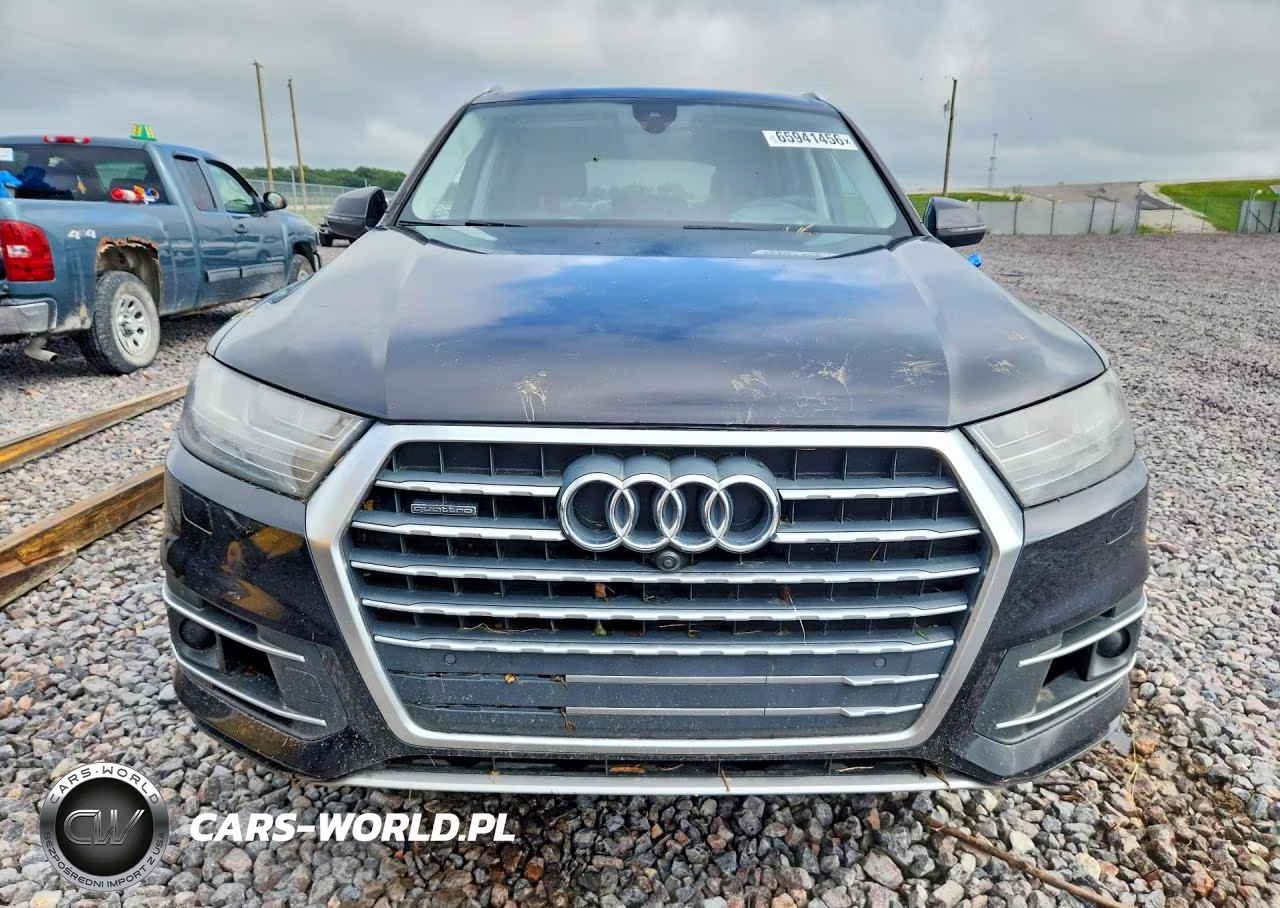 2019 Audi Q7 Premium Plus VIN:WA1LAAF70KD020081 - 5