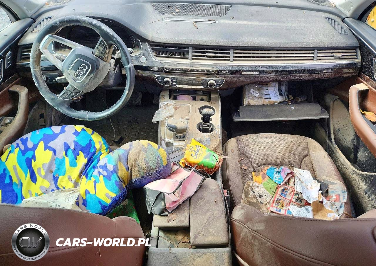 2019 Audi Q7 Premium Plus VIN:WA1LAAF70KD020081 - 8