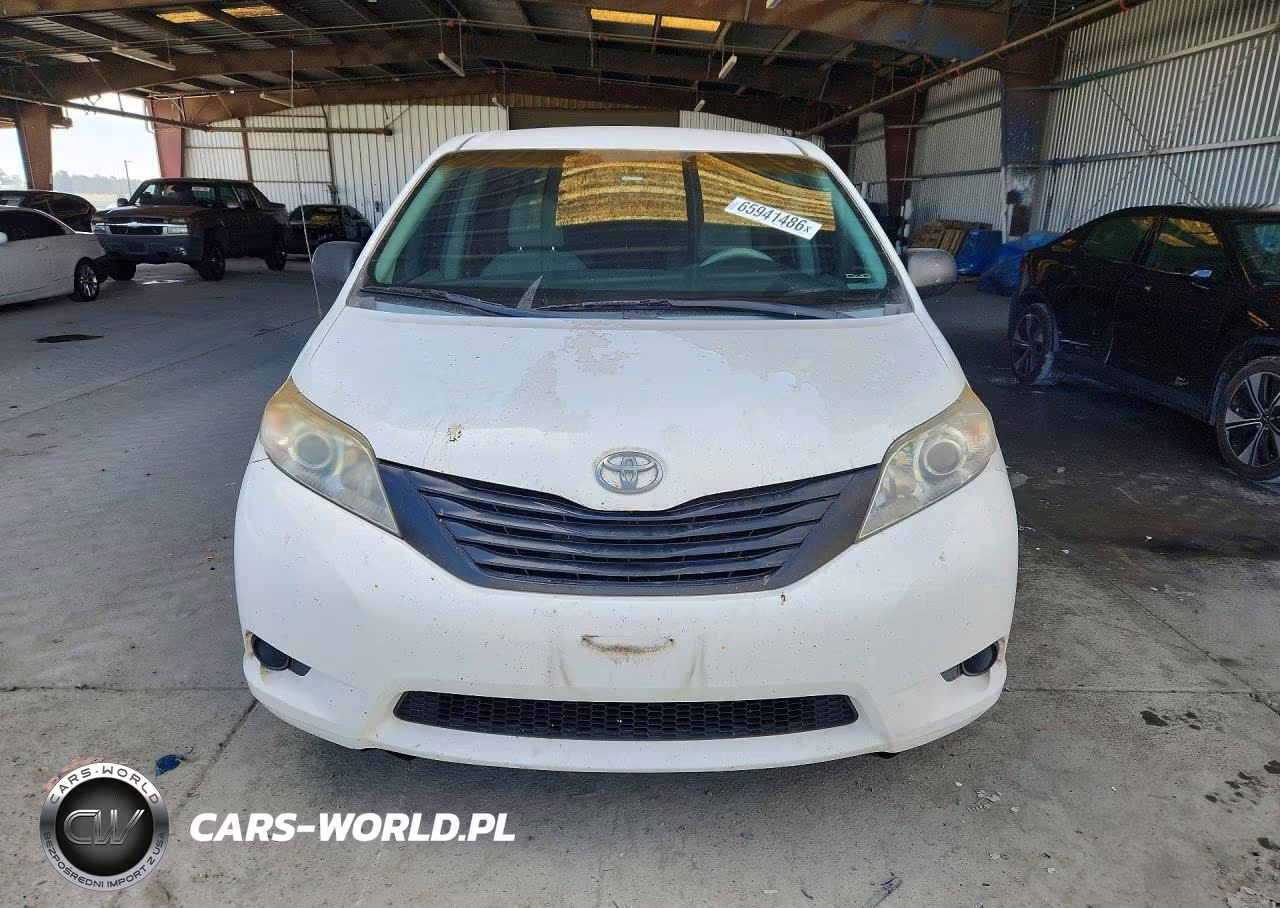 2012 Toyota Sienna Base 7-Passenger VIN:5TDKA3DC1CS015877 - 5
