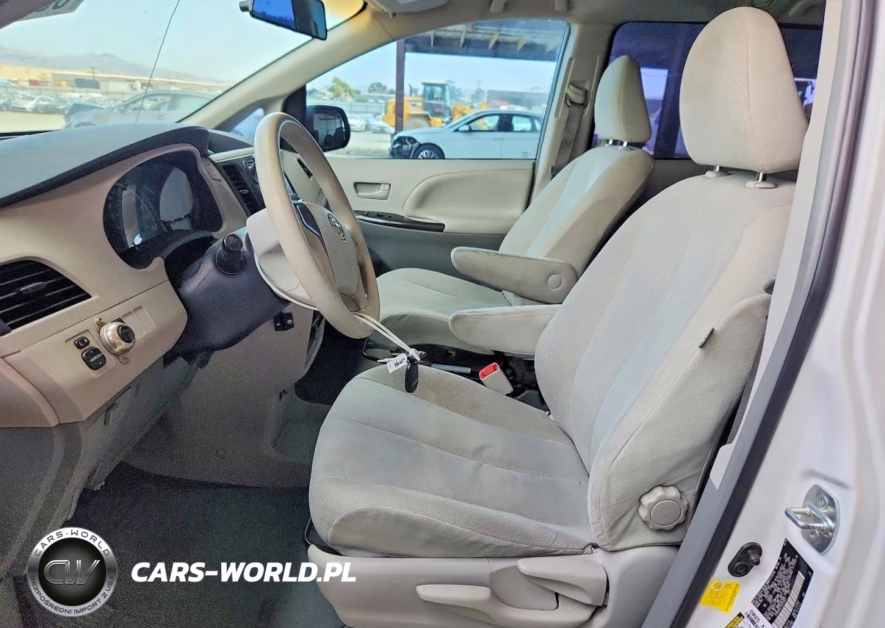 2012 Toyota Sienna Base 7-Passenger VIN:5TDKA3DC1CS015877 - 7