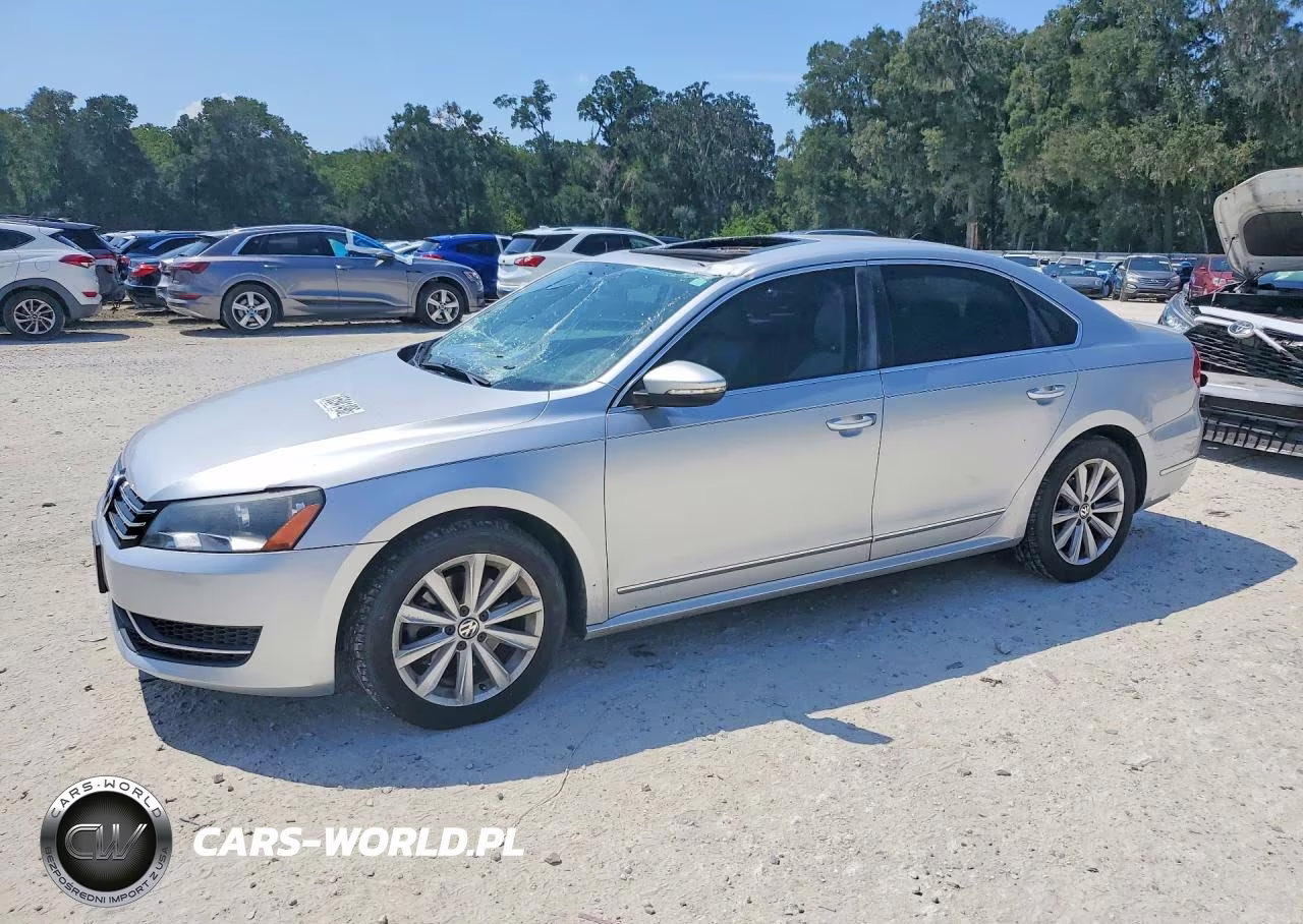 2012 Volkswagen Passat Sel