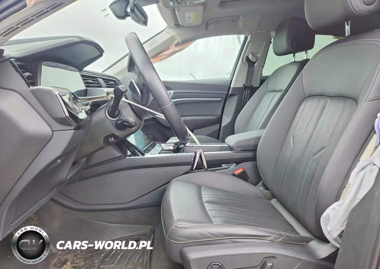 2021 Audi E-Tron Premium Plus VIN:WA1LAAGE7MB001541 - 7