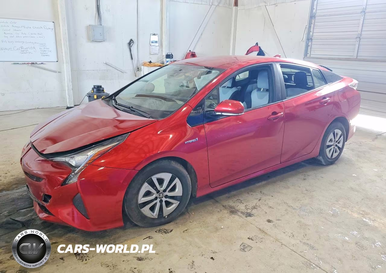 2018 Toyota Prius Three – zdjęcie 1 z 12
