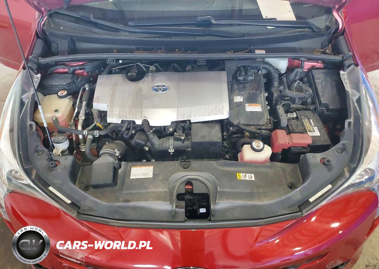 2018 Toyota Prius Three VIN:JTDKARFU2J3066764 - 11