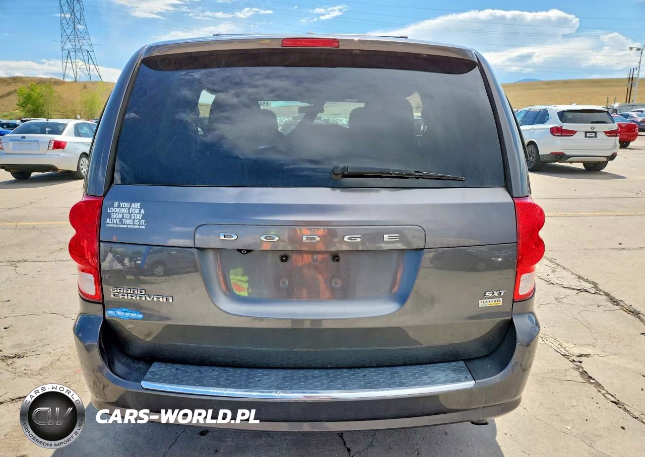 2017 Dodge Grand Caravan Sxt VIN:2C4RDGCG1HR780833 - 6