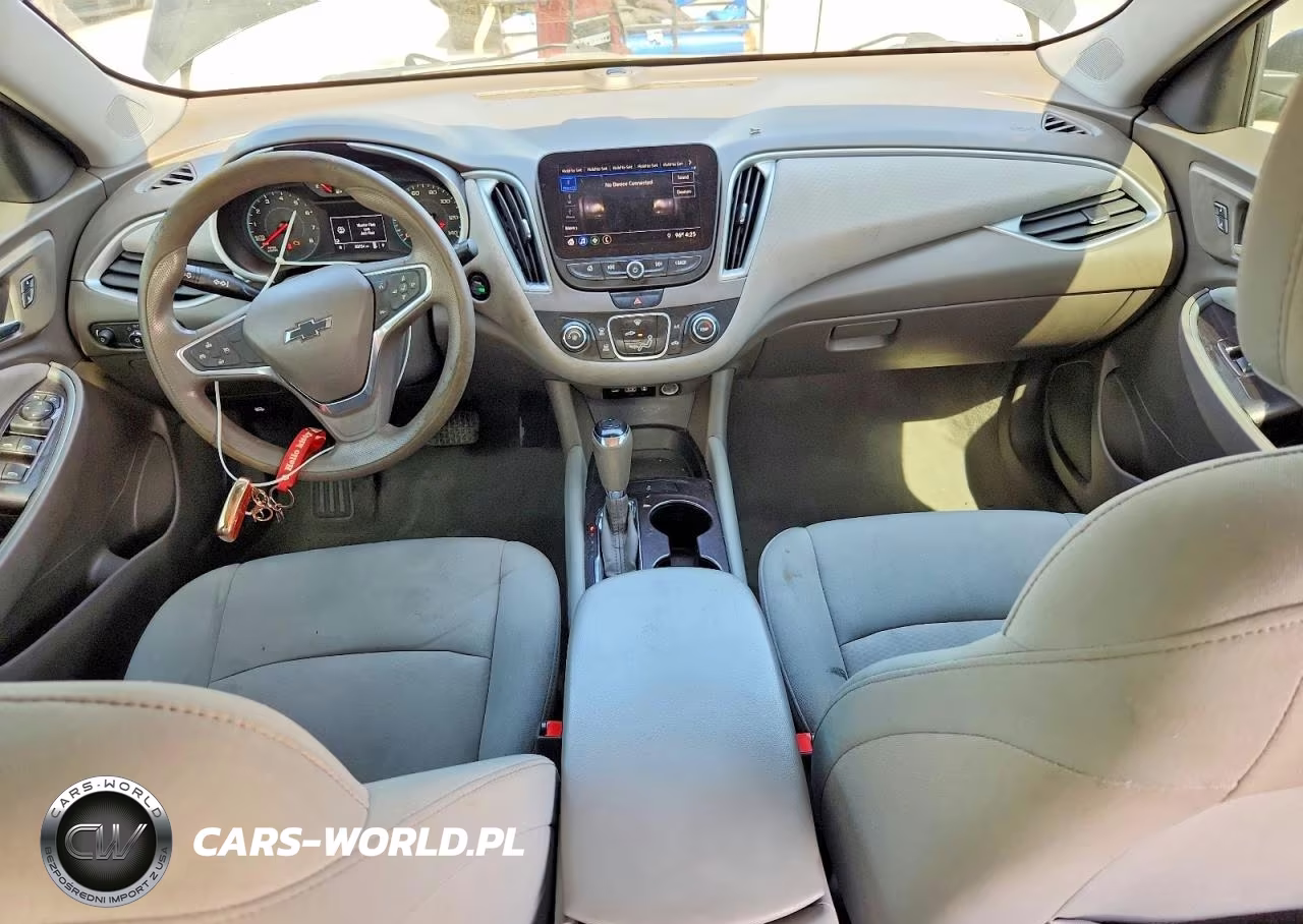 2019 Chevrolet Malibu Ls VIN:1G1ZB5ST2KF142719 - 8