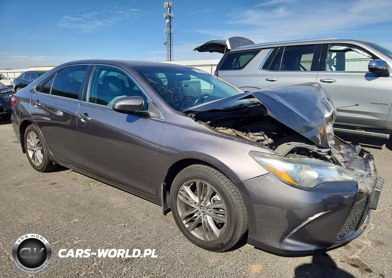 2016 Toyota Camry Se VIN:4T1BF1FK2GU549249 - 4