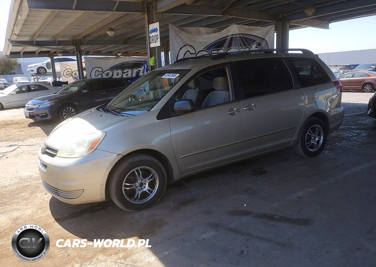 2004 Toyota Sienna Le 8 Passenger – zdjęcie 1 z 13
