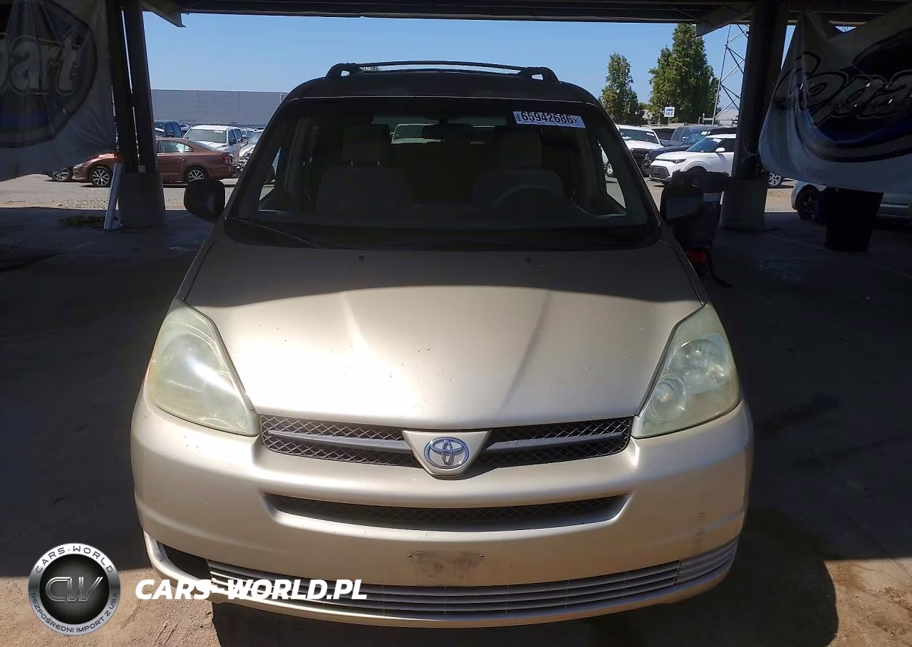 2004 Toyota Sienna Le 8 Passenger VIN:5TDZA23CX4S148407 - 5