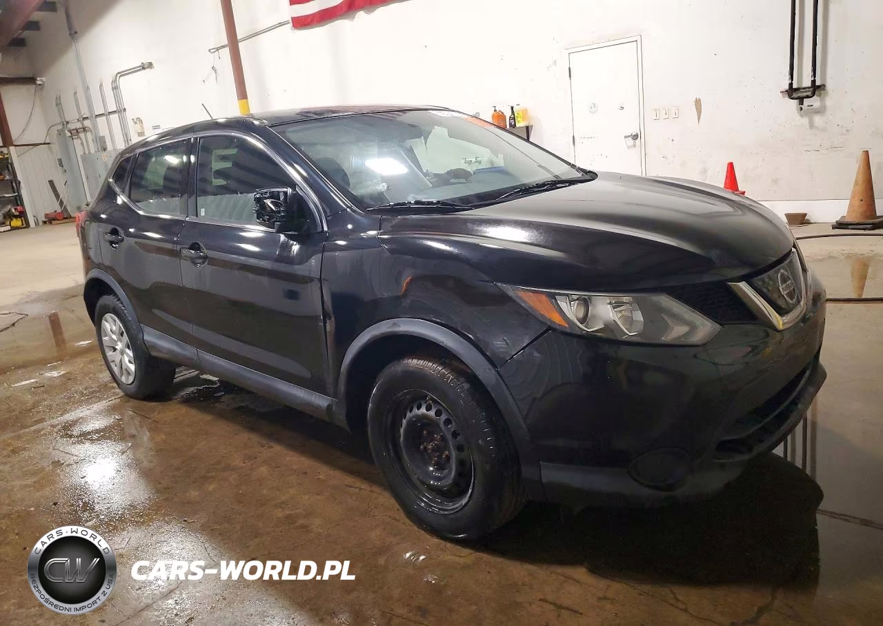2018 Nissan Rogue Sport S VIN:JN1BJ1CR3JW264269 - 4