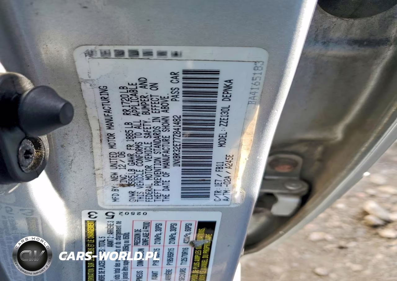 2007 Toyota Corolla Le VIN:1NXBR32E77Z841482 - 12
