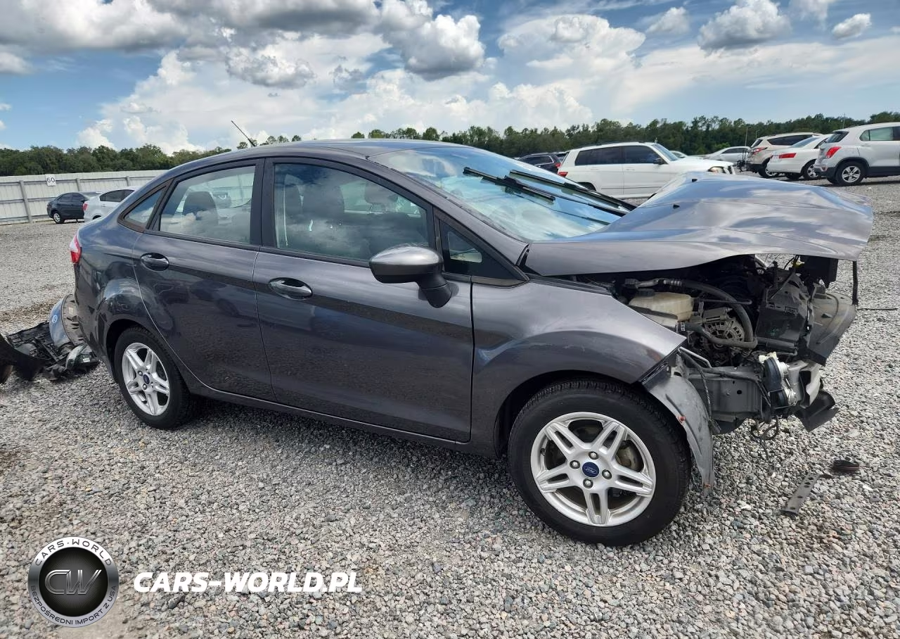 2017 Ford Fiesta Se VIN:3FADP4BJ7HM145139 - 4